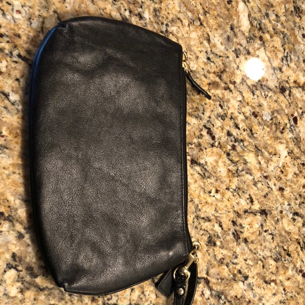 Coach wristlet - Picture 2 of 3